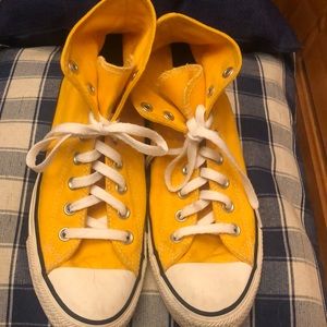 Converse hi tops